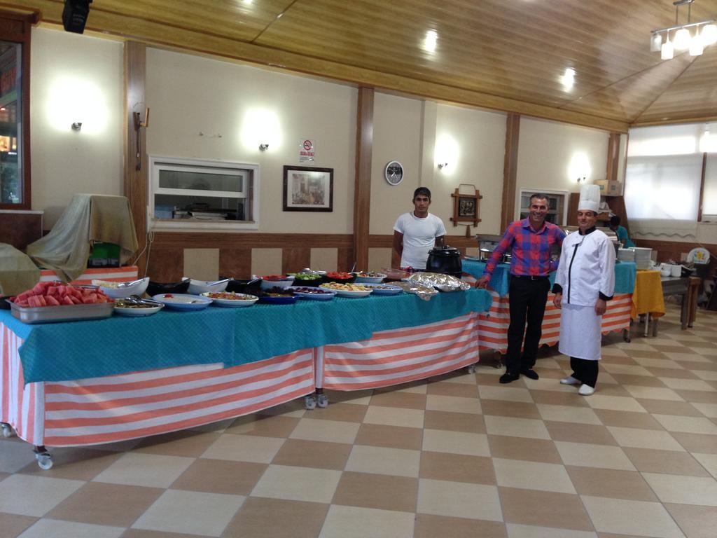 Hotel Palmiye Side Bagian luar foto